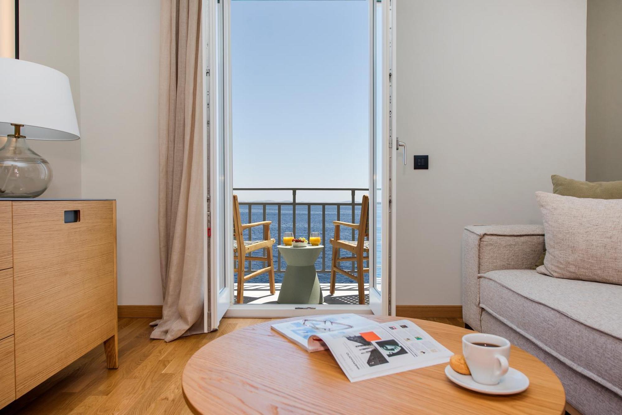 Anaya Suites 에르무폴리 외부 사진