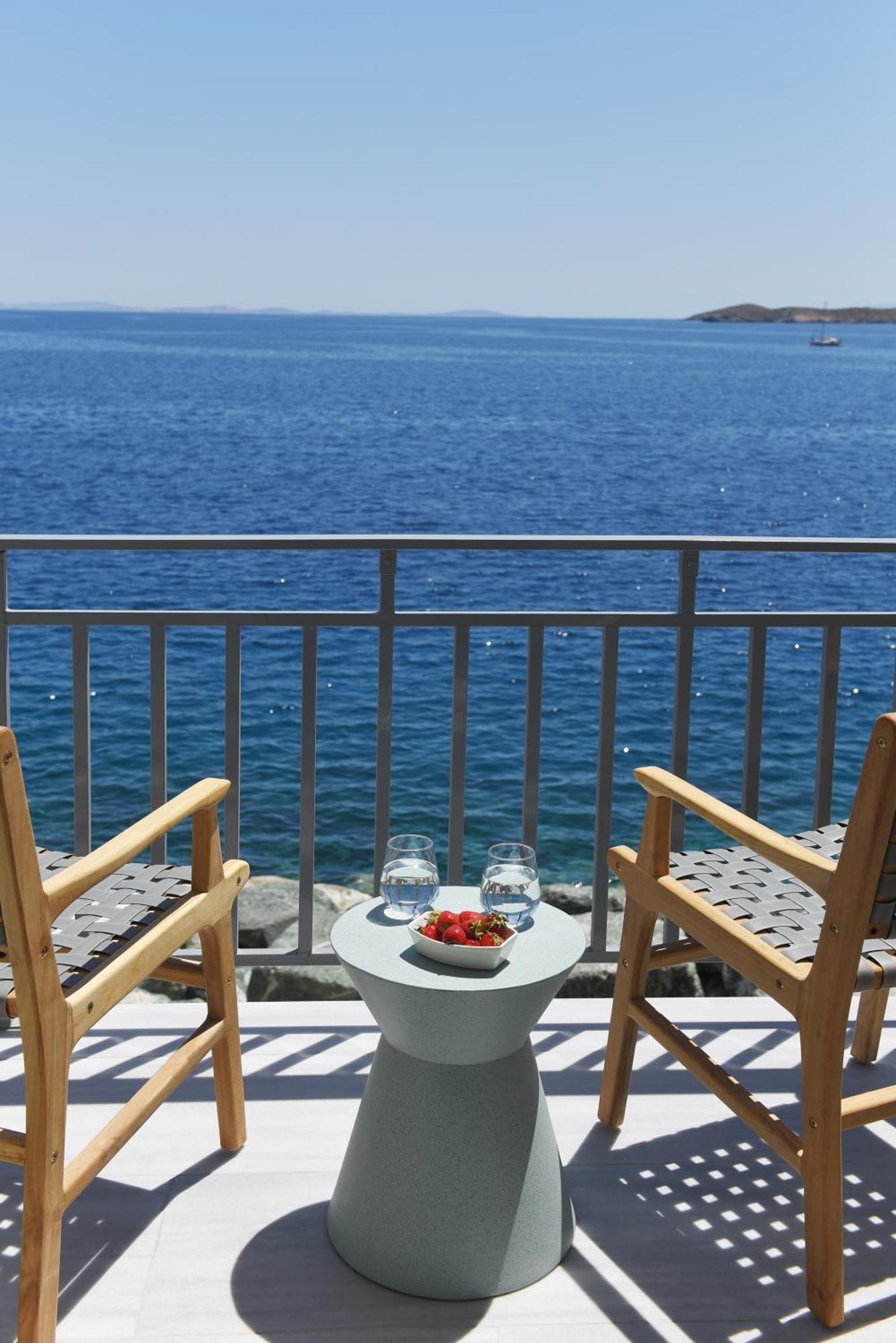 Anaya Suites 에르무폴리 외부 사진